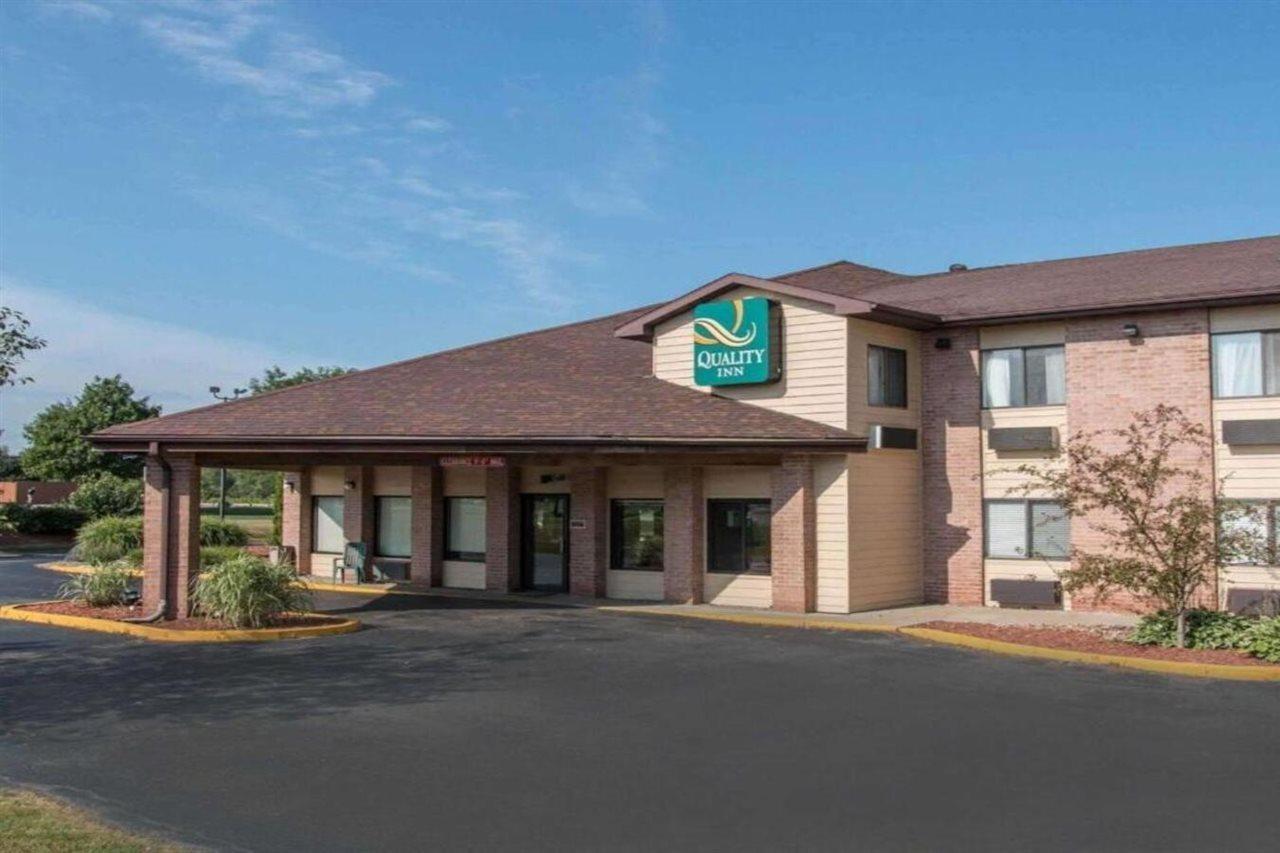 Quality Inn Hudsonville South Exterior photo